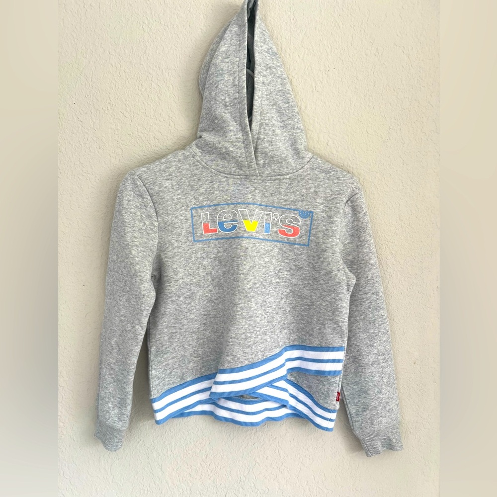 Levi’s hoodie for 10-11 years